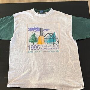 Vintage 1995 Tshirt size XL